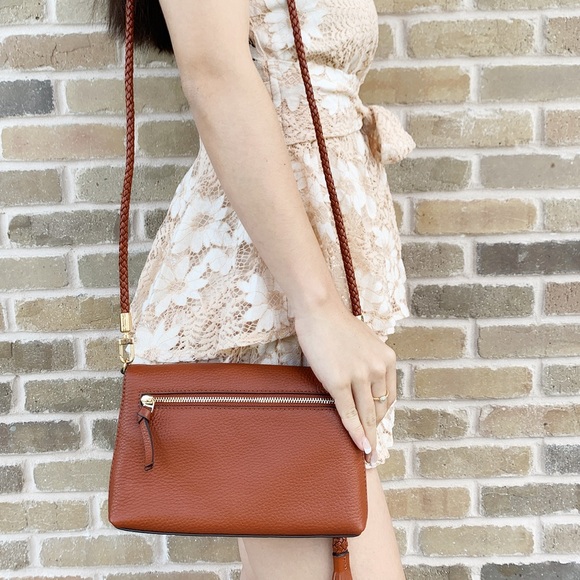 Tory Burch fold over crossbody - Picture 5 of 8